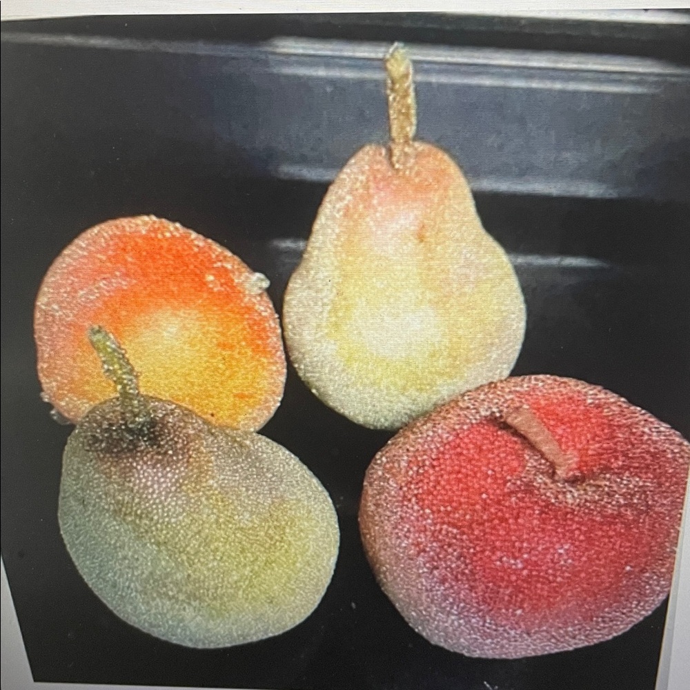 VTG 4 PCs BEADED/JEWELED ARTIFICIAL FRUIT